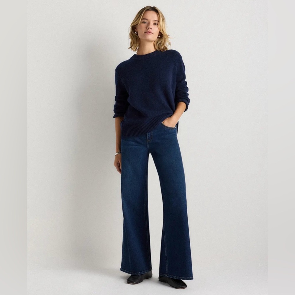 NWT! QUINCE Mongolian Cashmere Oversized Crewneck Sweater True Navy Size Medium - Picture 13 of 15